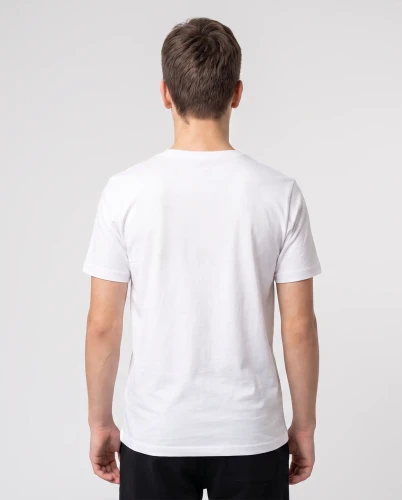 Koszulka-bawelniana-Keeza-Activewear-z-krotkim-rekawem-i-nowoczesnym-nadrukiem.-Sportowy-T-shirt-meski-idealny-na-co-dzien,-trening-i-aktywny-styl-zycia2.webp