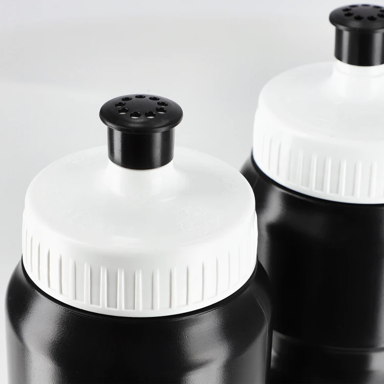 Bidon sportowy 750 ml z okienkiem
